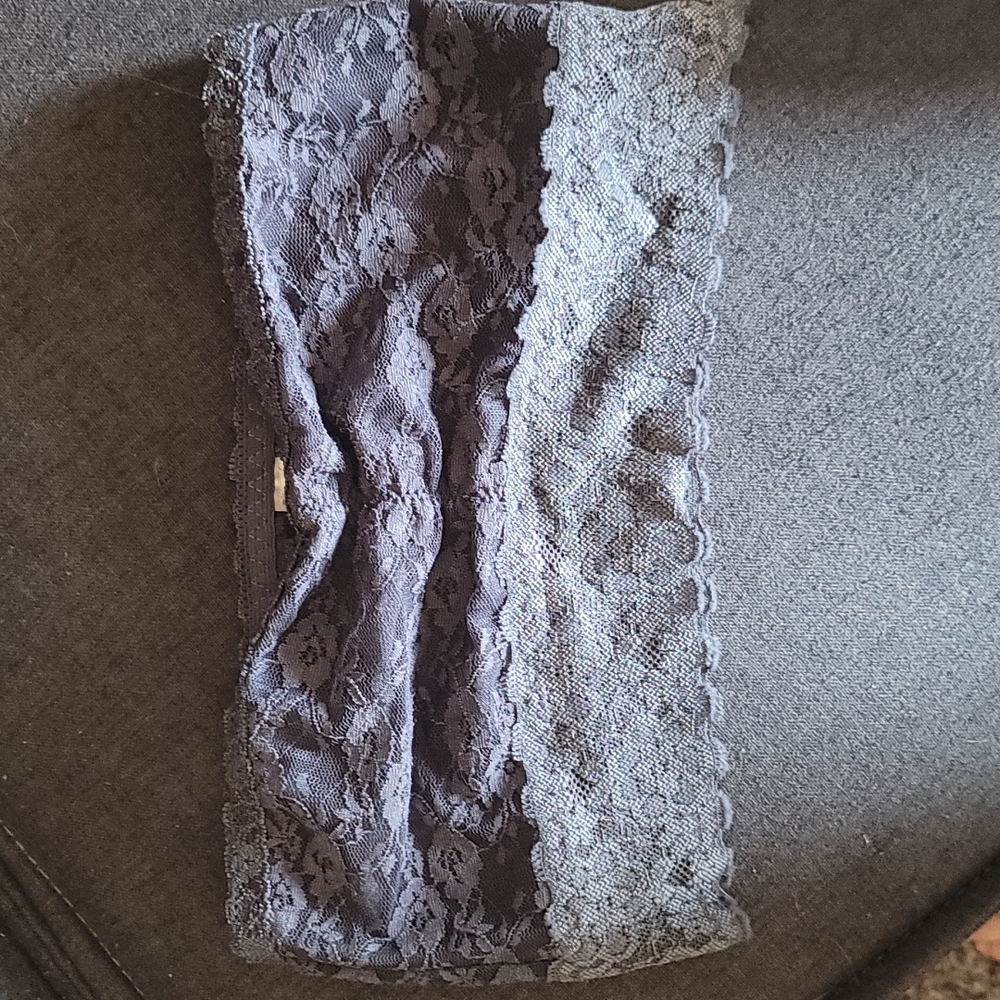 Mamia Unpadded Bralette EUC